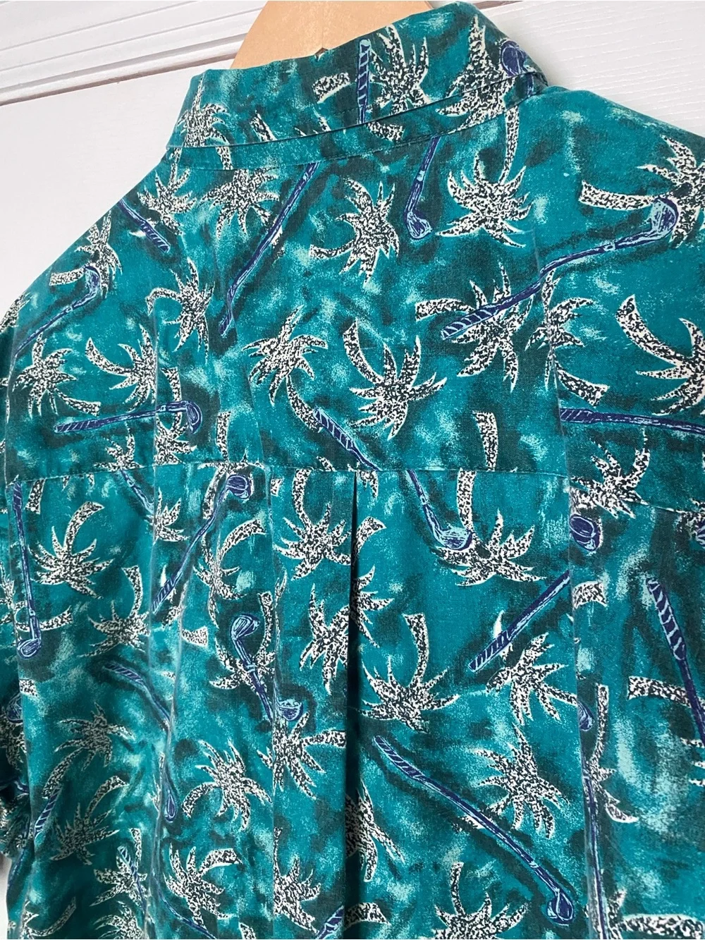 Vintage Bugle Boy Men's Teal Tropical Short-Sleeve Button-Up Shirt - size XL - Picture 4 of 11